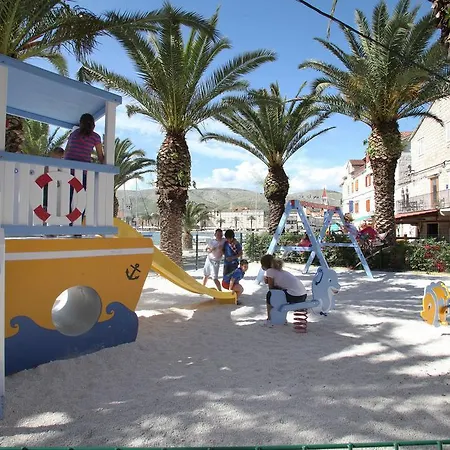 Duje & Josipa Apartment